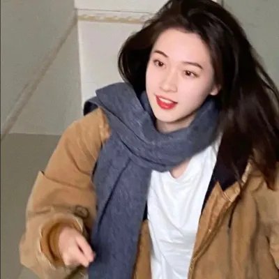 好女三头瞒
